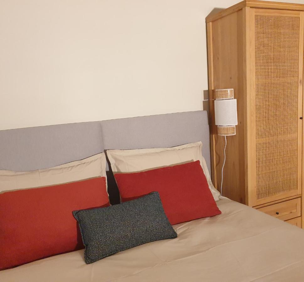 Maisonnette Cosy Coeur Centre Avec Accueil Velo 쏘뮤흐 외부 사진